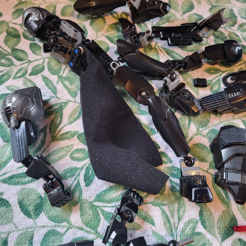GUC Lot of Lego Star Wars/Darth Vader pieces